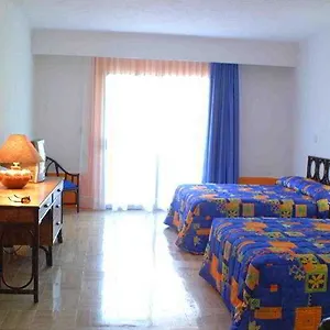 El Pueblito Beach Cancún