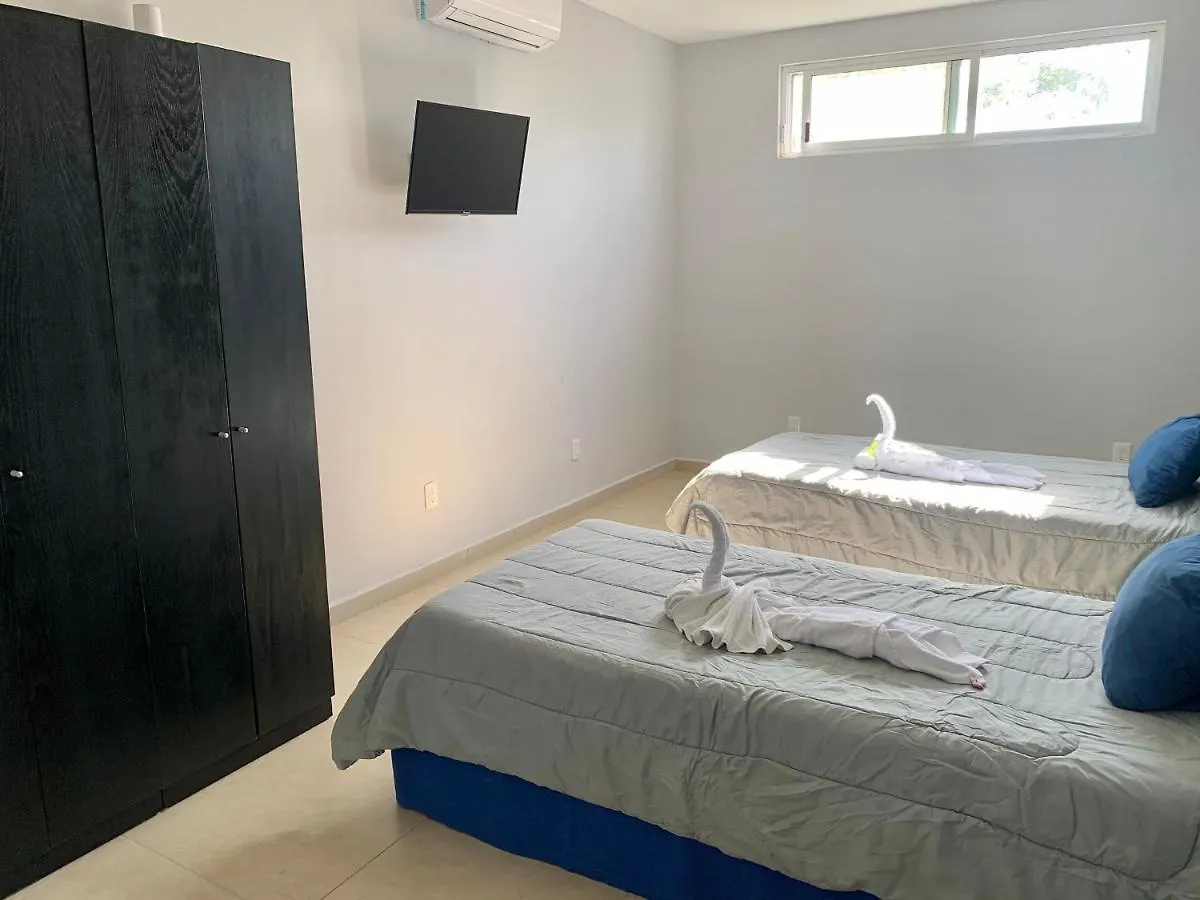Cancun Tennis Inn Hotel