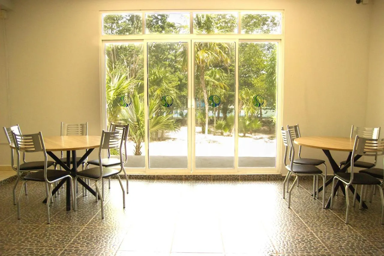 Cancun Tennis Inn